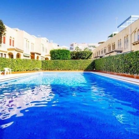 Villa Magerit, Entire Home 5 Minutes Easy Walk To Sandy Beach Torre La Mata Exterior foto